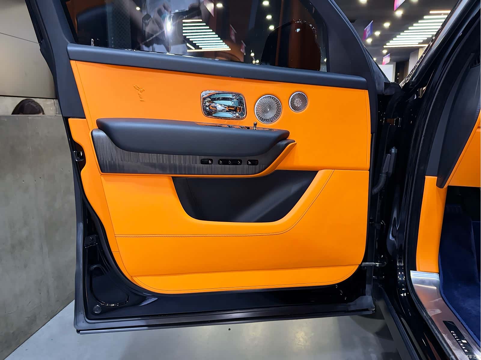 Rolls-Royce Cullinan, 2022 26