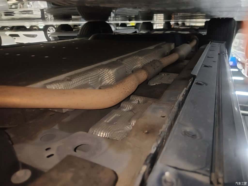 Li Auto L8, 2024 21