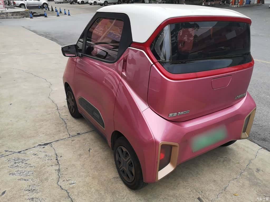 Wuling E200, 2019 все фото
