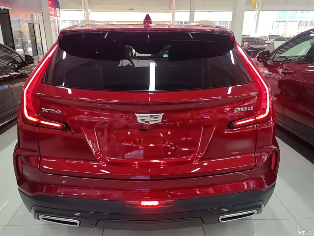 Cadillac XT4, 2024 6