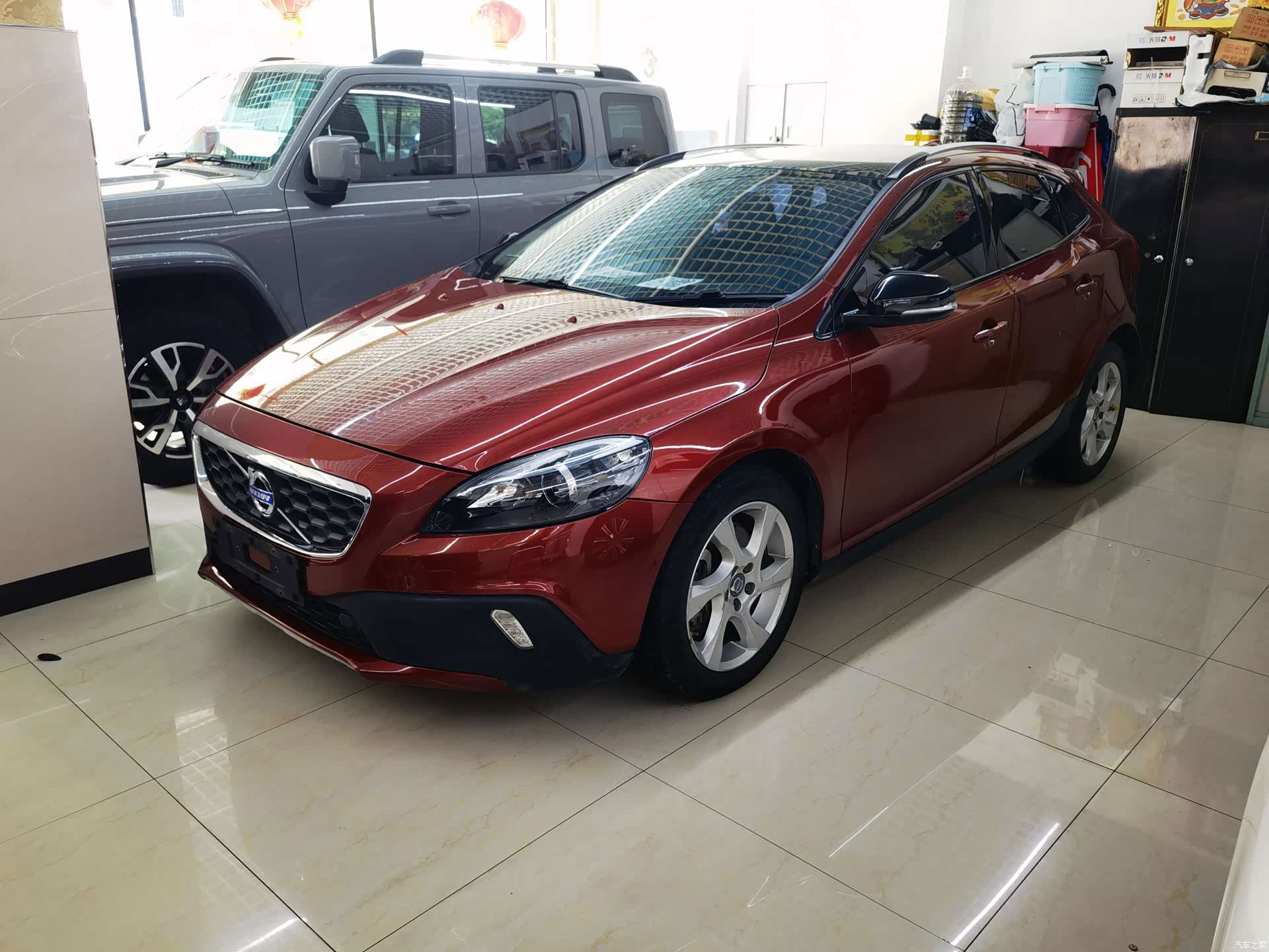 Volvo V40, 2014 1