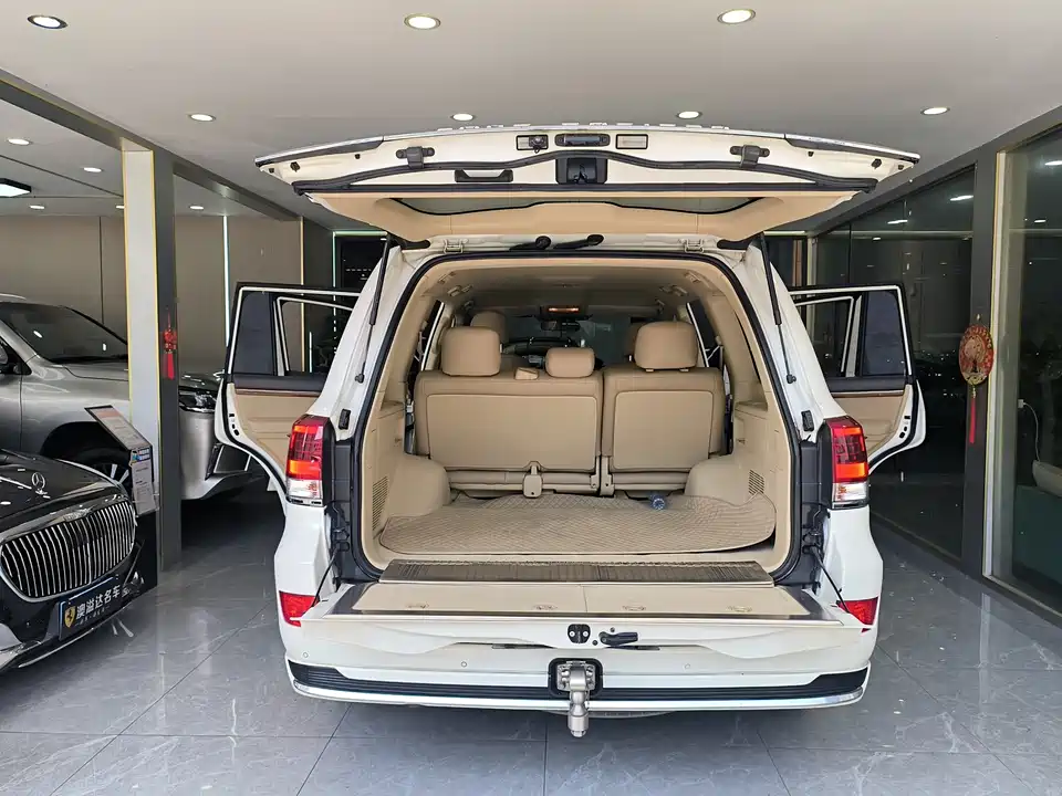 Toyota Land Cruiser Toyota Land Cruiser