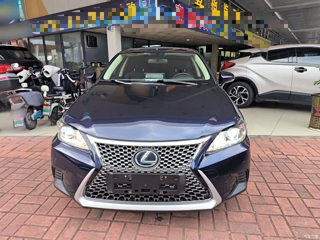 Lexus CT, 2020 3