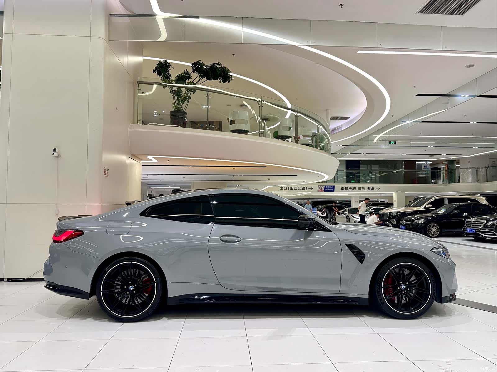 BMW M4, 2021 3