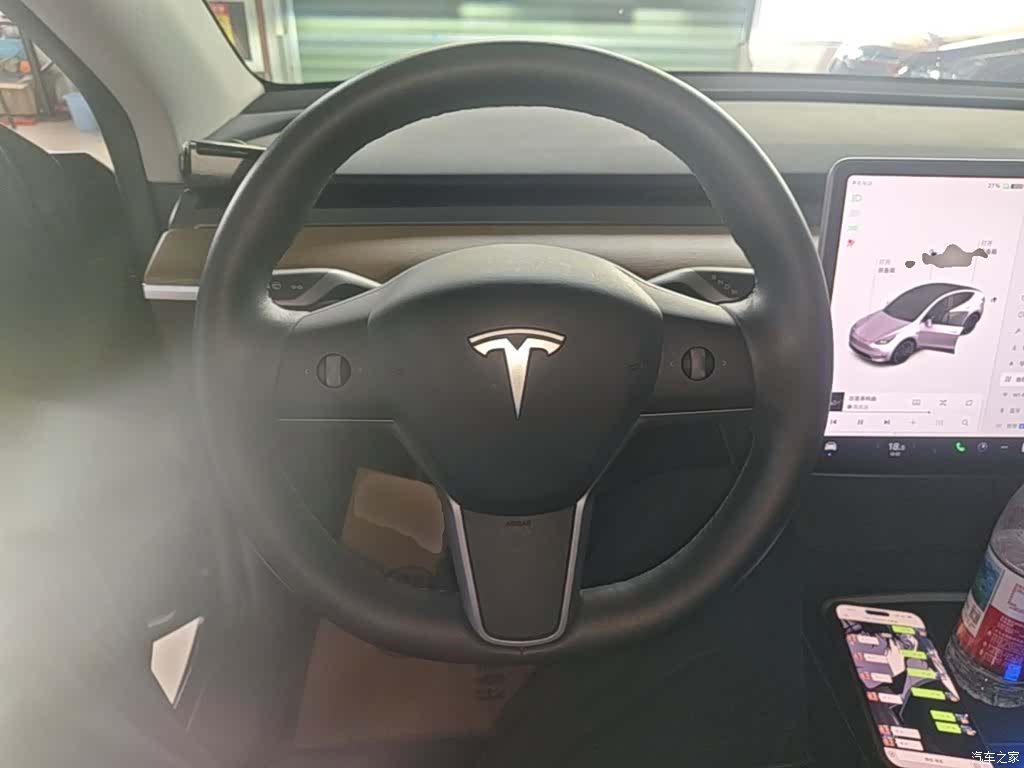 Tesla Model Y, 2021 11