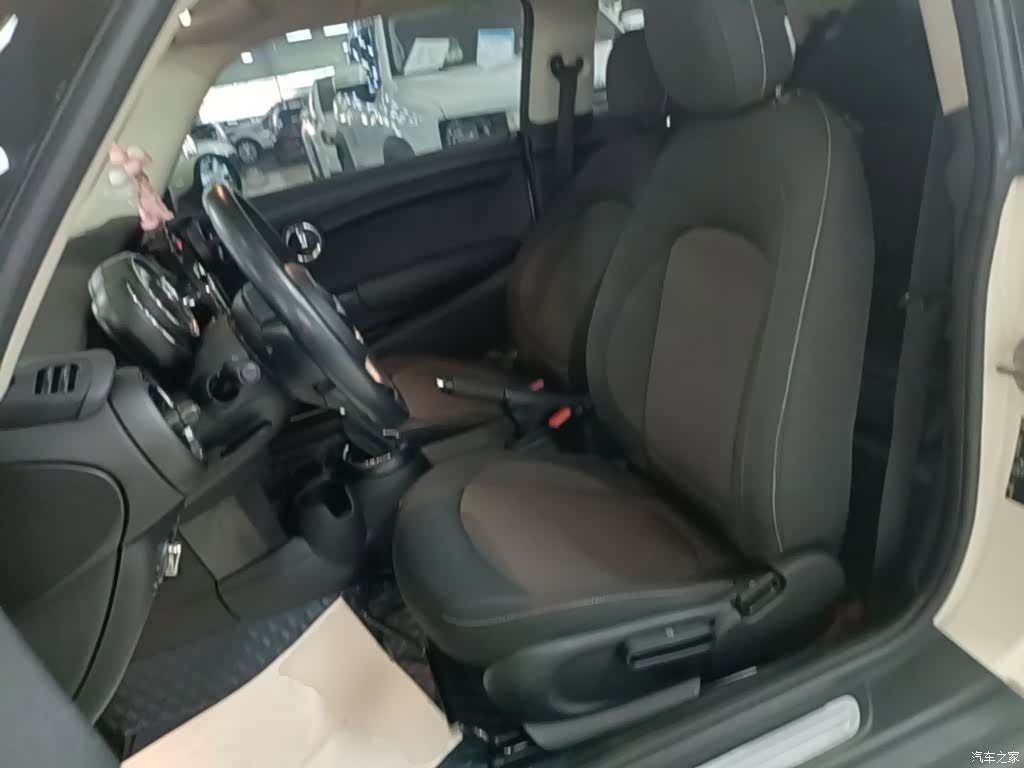 Mini ONE+, 2016 15