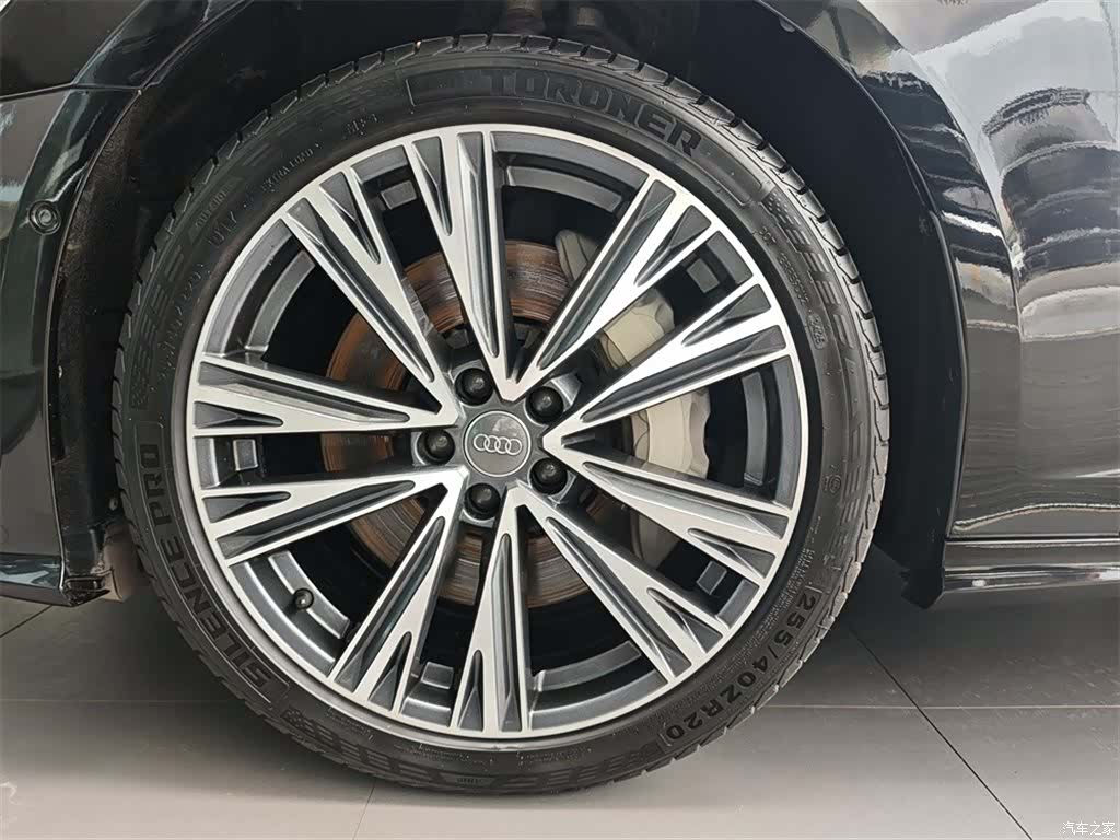 Audi A6L, 2020 15