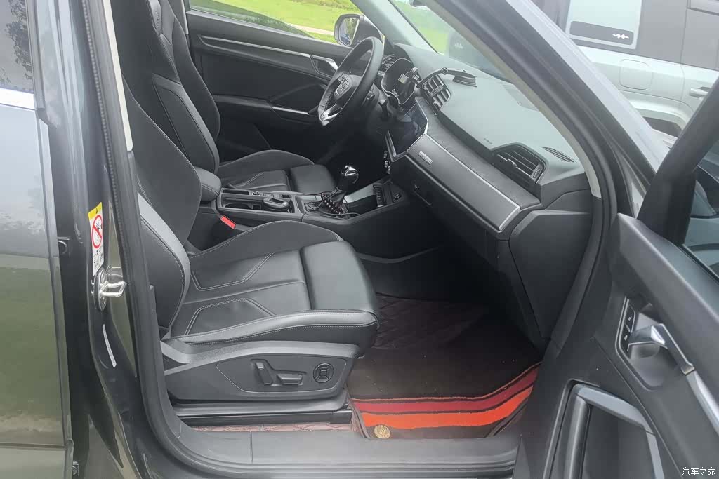Audi Q3, 2021 8