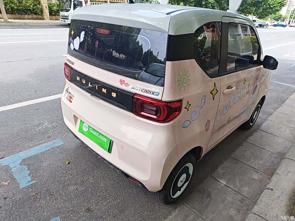 Wuling MINIEV, 2022 7