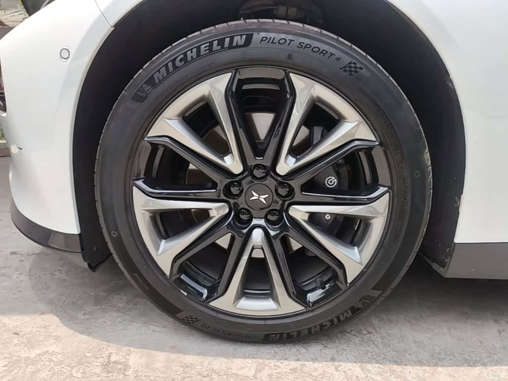 Xpeng P7, 2022 23