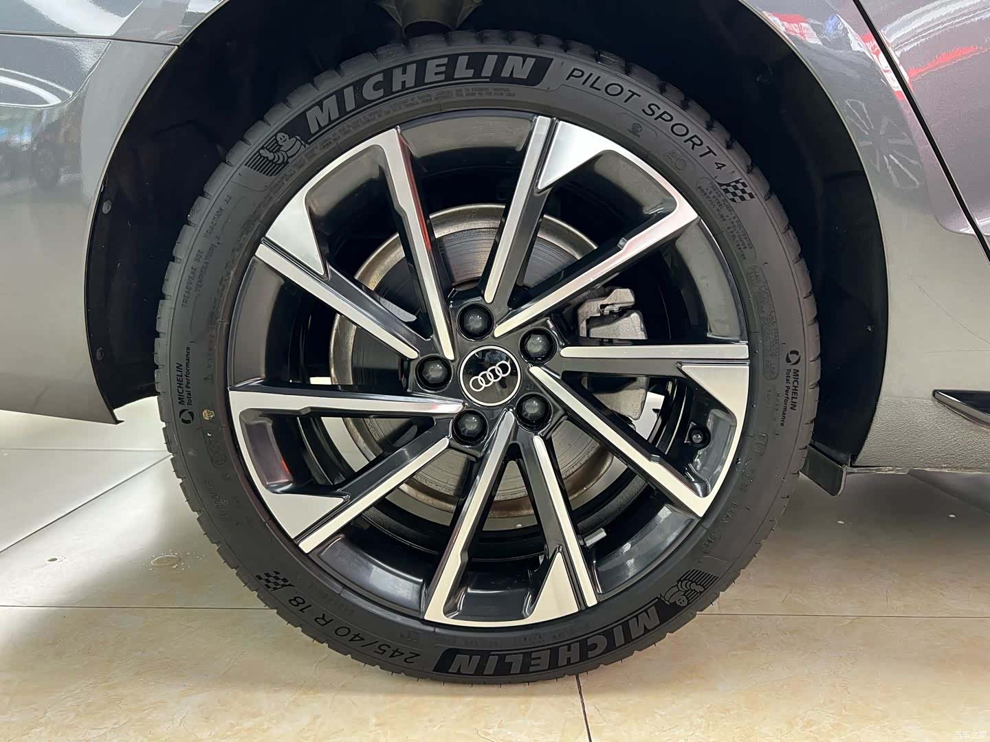 Audi A4L, 2023 27