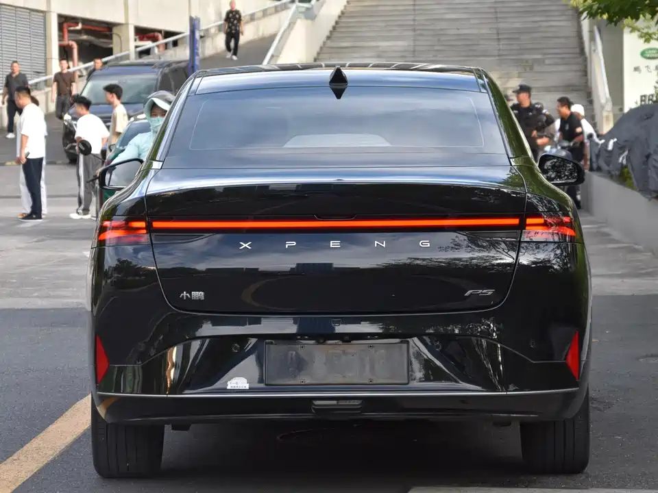 XPENG P5