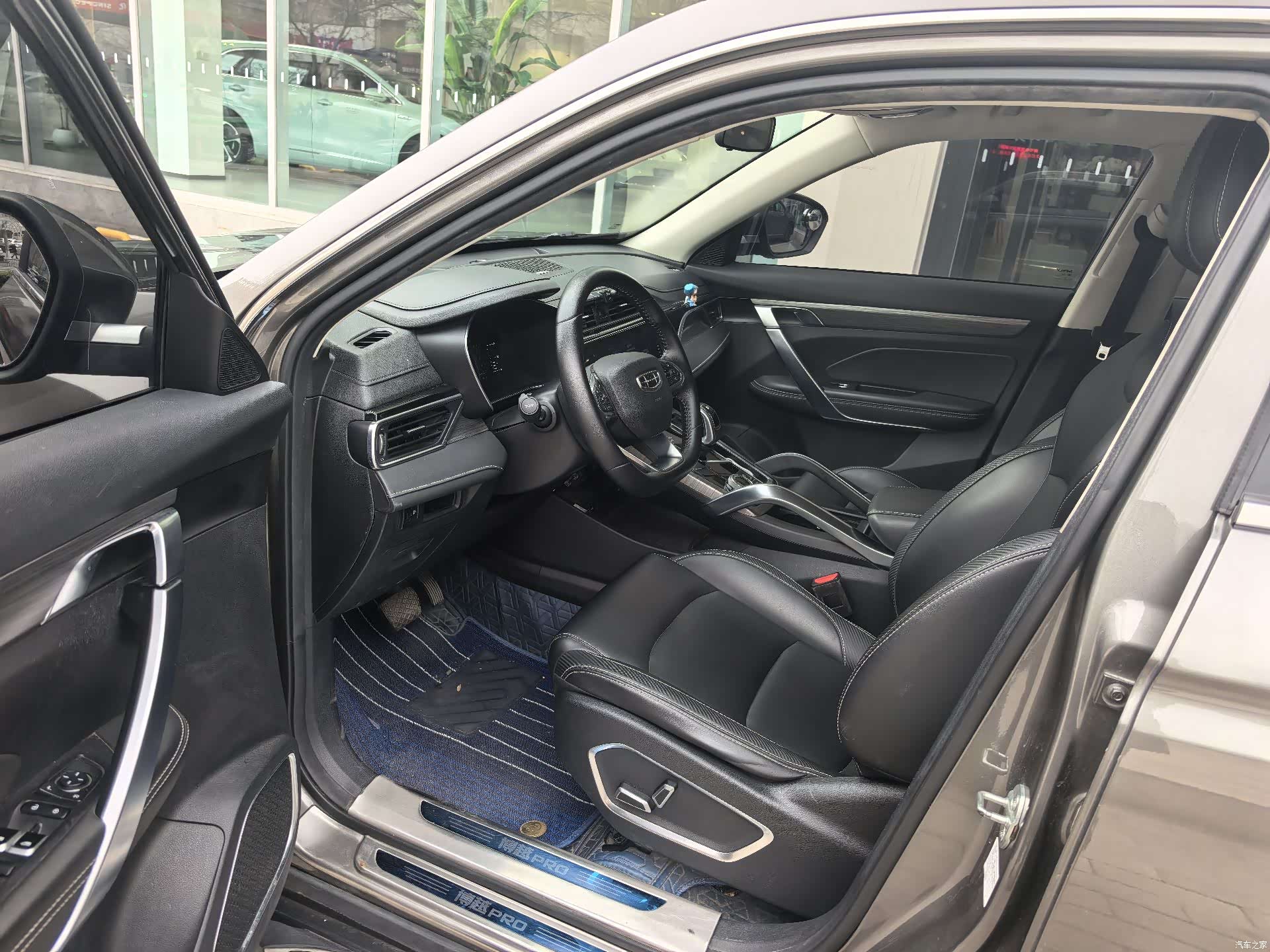 Geely Boyue, 2020 все фото