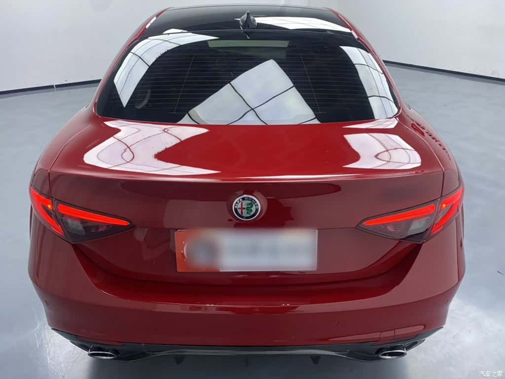 Alfa Romeo Giulia, 2018 25