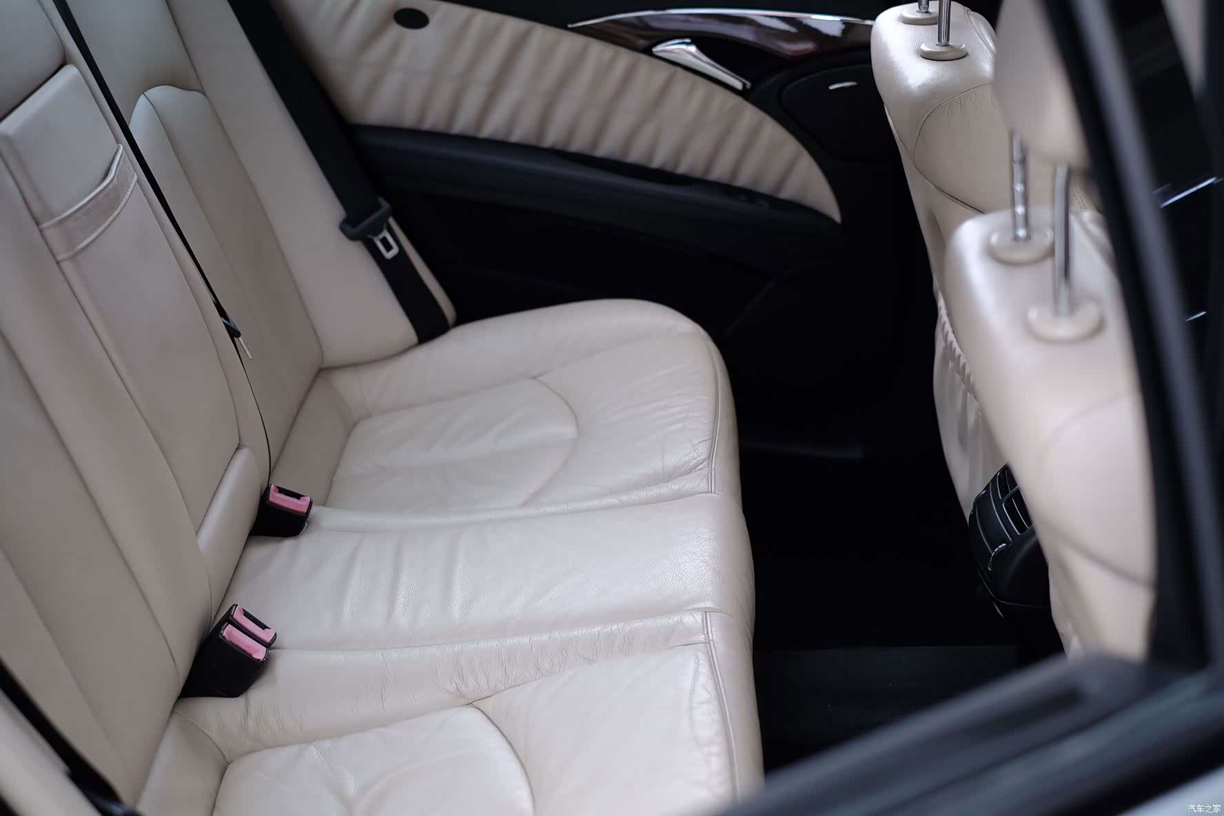 Mercedes-Benz E-Class, 2009 46