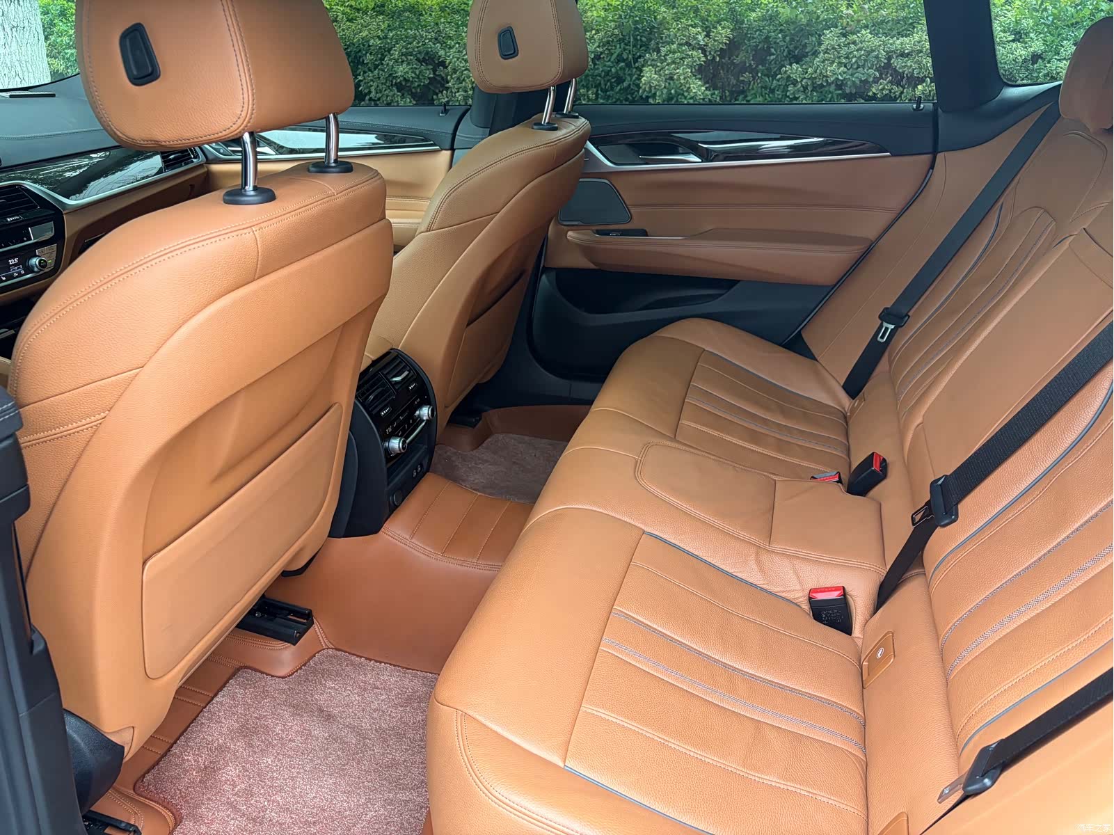 BMW 6 Series GT, 2022 9