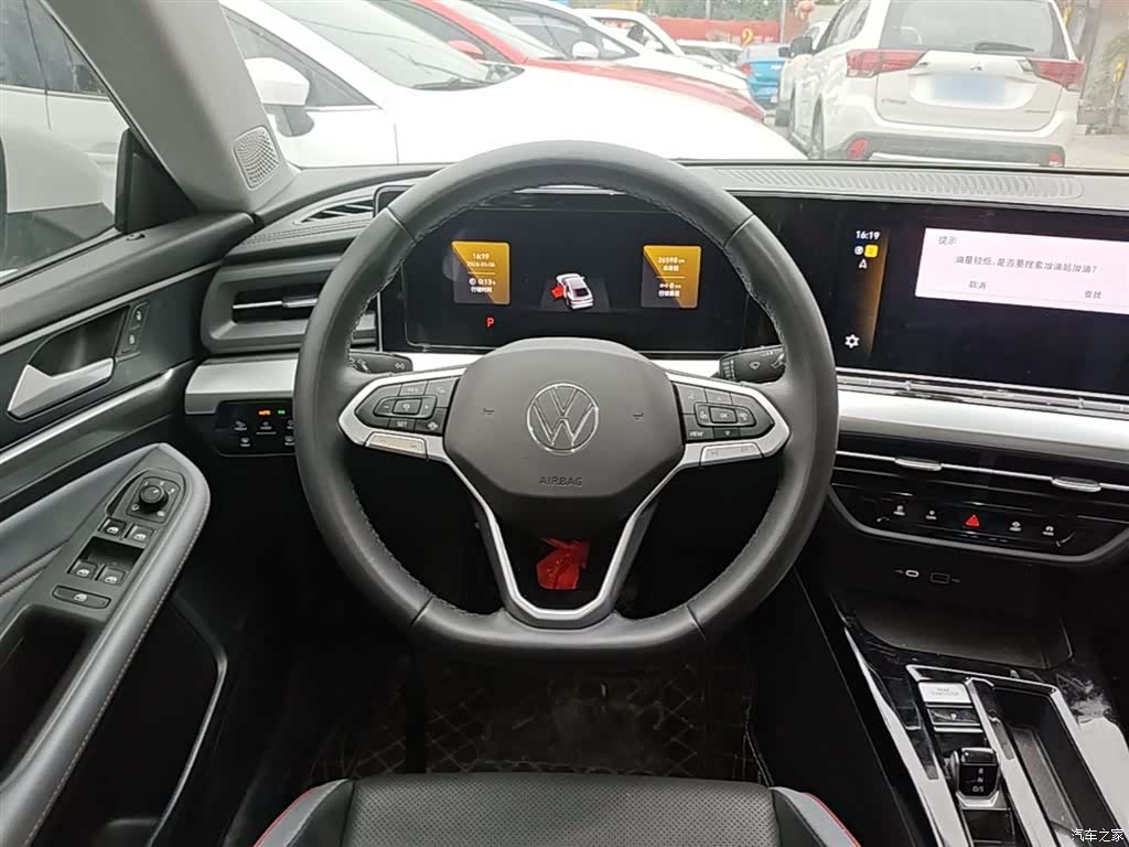 Volkswagen Lamando, 2024 11
