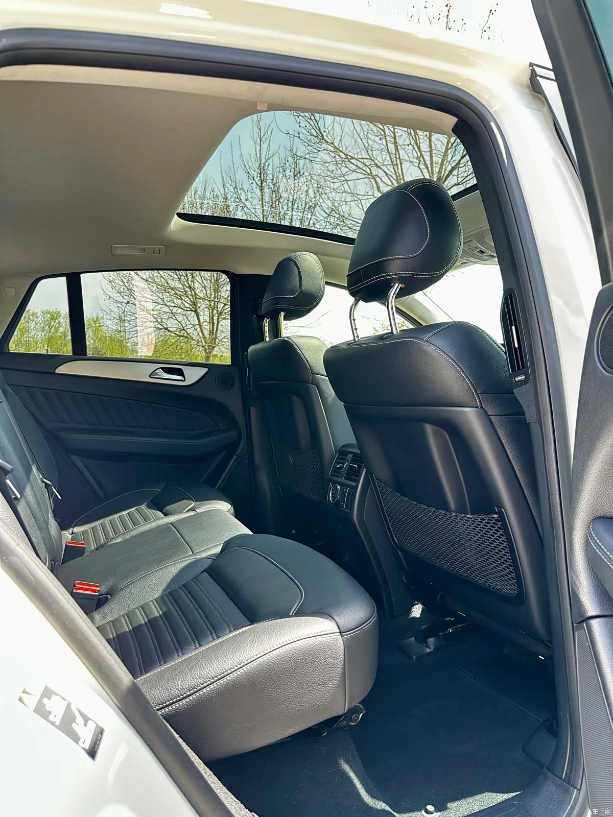 Mercedes-Benz GLE, 2016 8