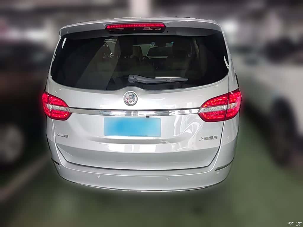 Buick GL8, 2016 10