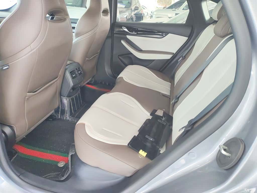 BYD Qin, 2025 17