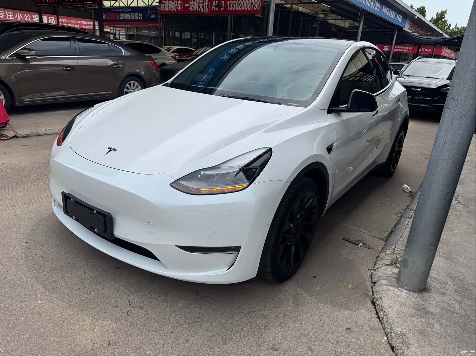 Tesla Model Y, 2021 1