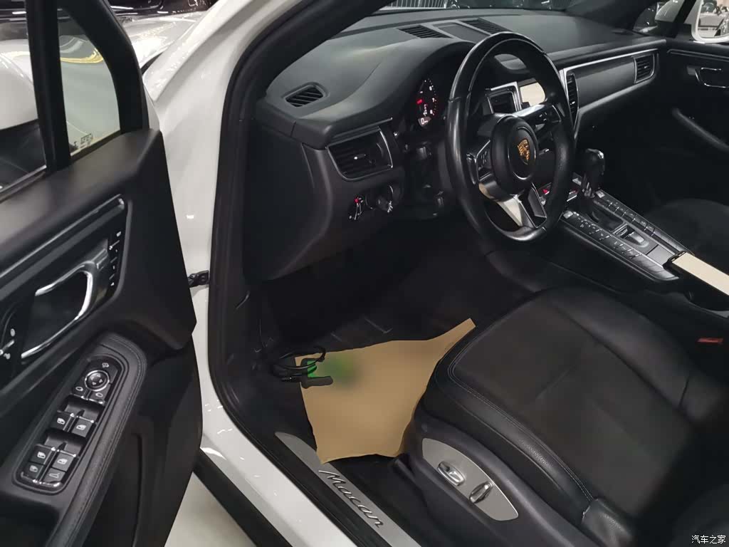 Porsche Macan, 2015 16
