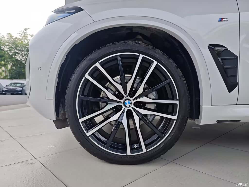 BMW X5, 2025 19