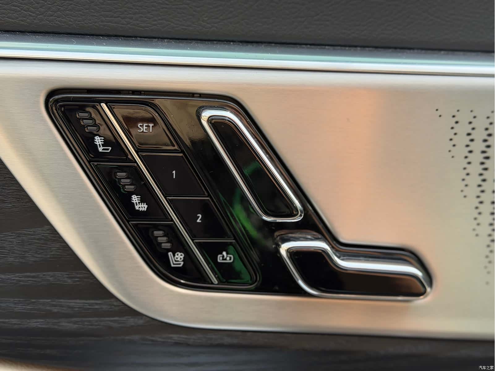 Cadillac CT6, 2023 все фото