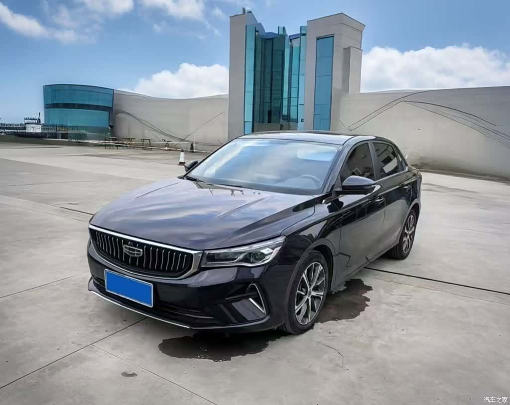 Geely Emgrand, 2022 1