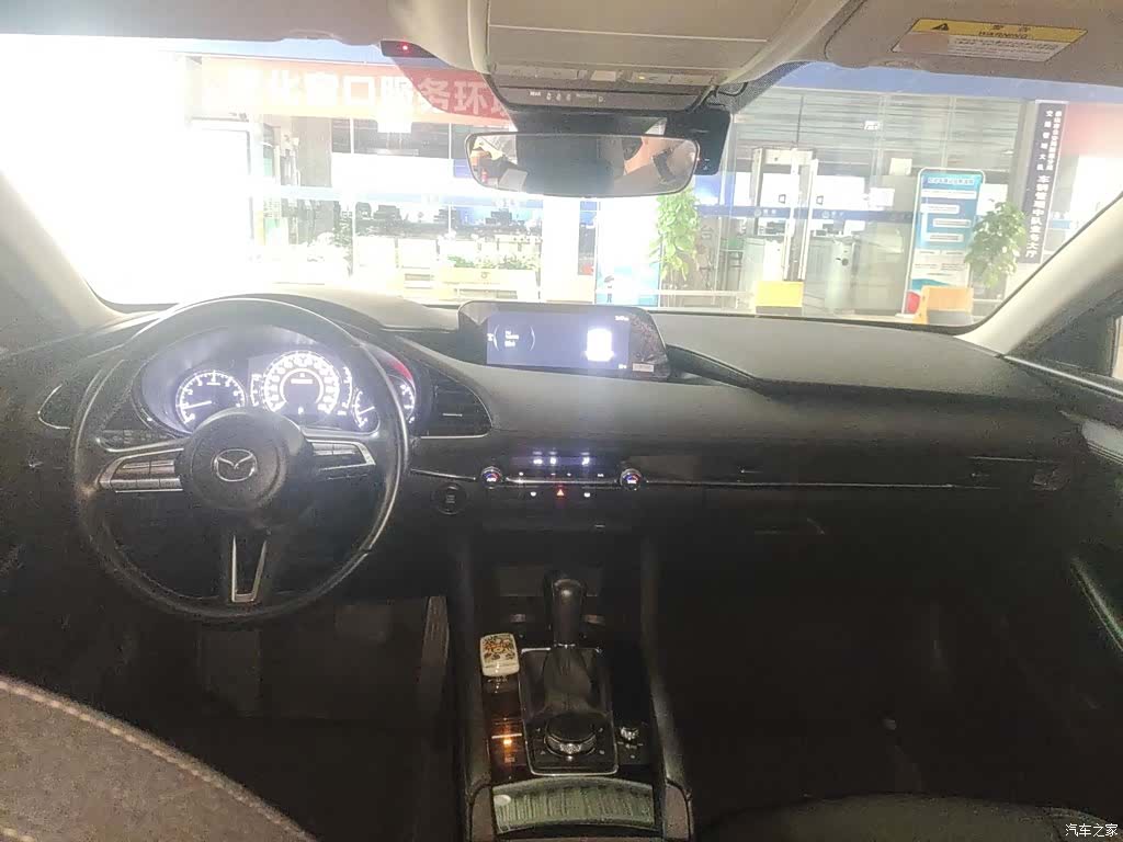 Mazda Mazda3, 2022 6