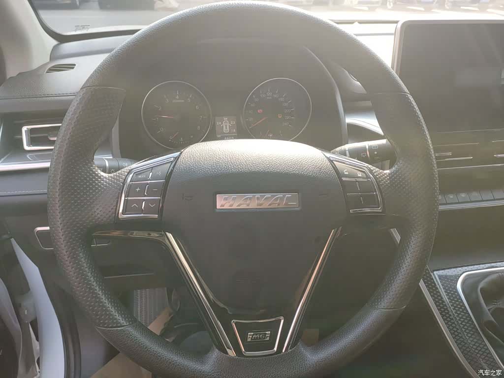 Haval M6, 2022 11