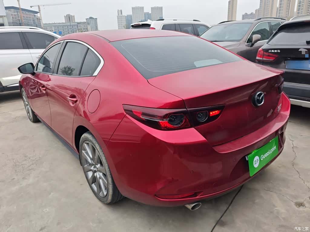Mazda Mazda3, 2022 все фото