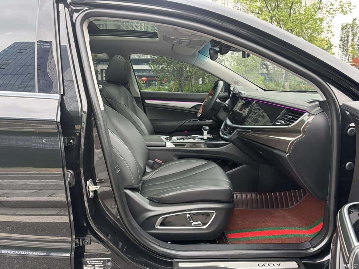 Geely +, 2022 10