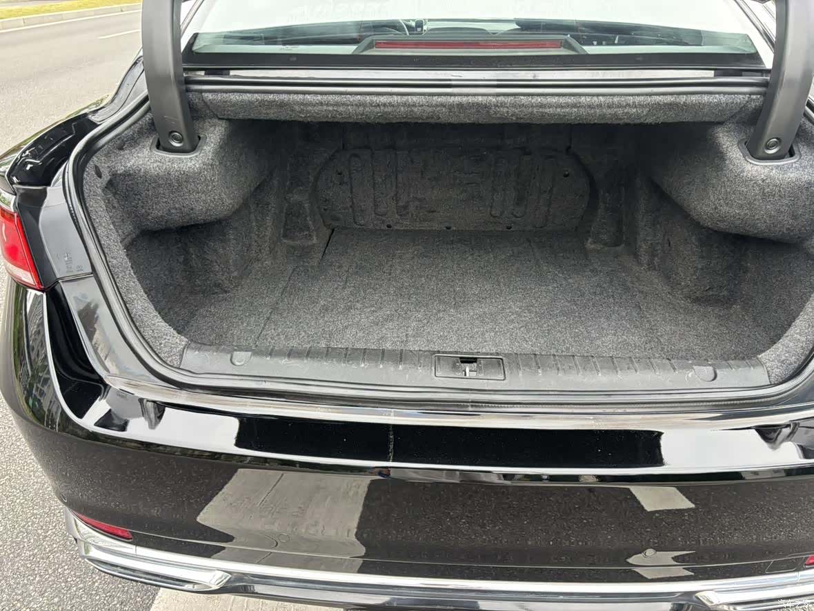 Geely +, 2022 12