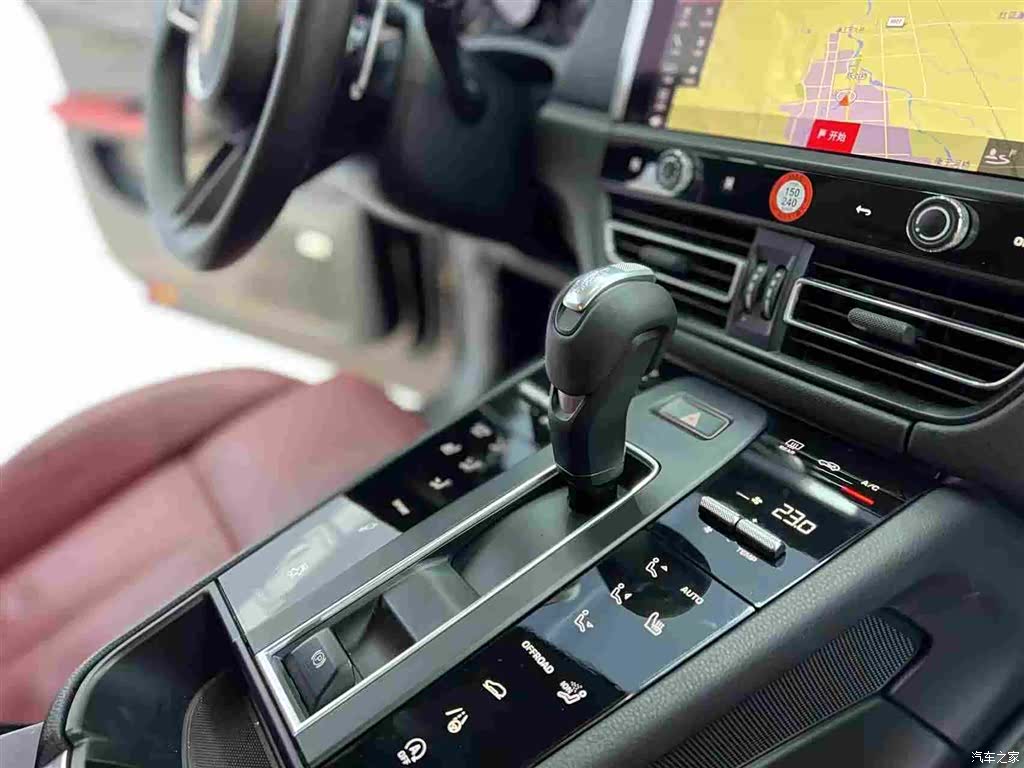 Porsche Macan, 2023 13
