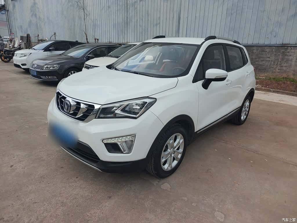 Changan CS15, 2016 2