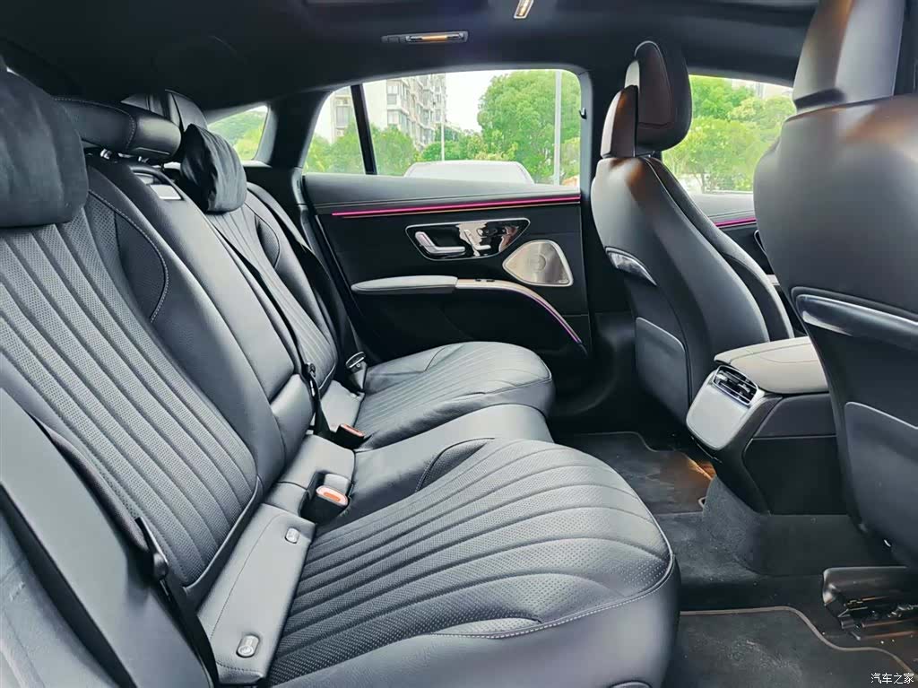 Mercedes-Benz EQS, 2025 18