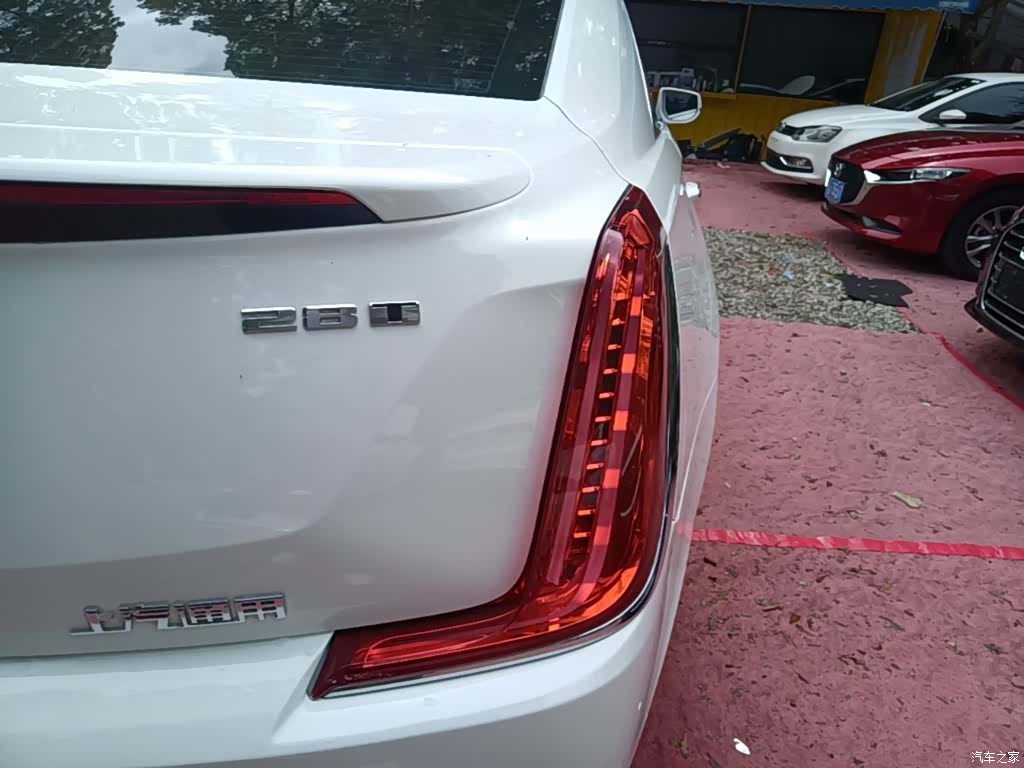Cadillac XTS, 2018 8