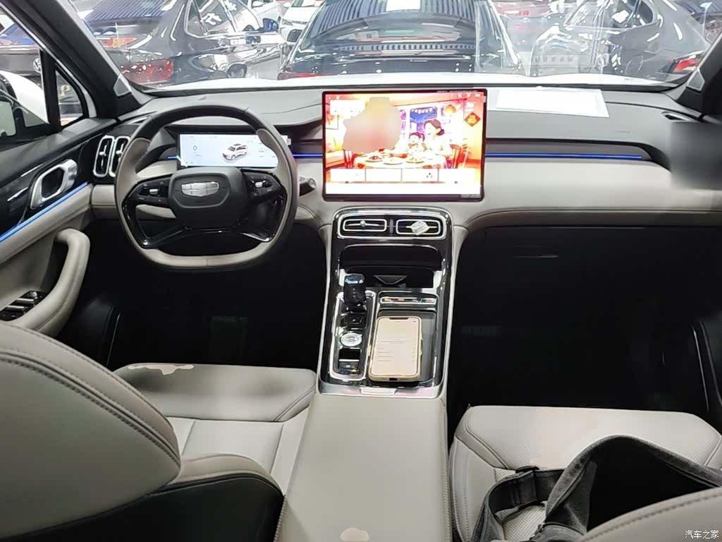 Geely Boyue, 2025 10