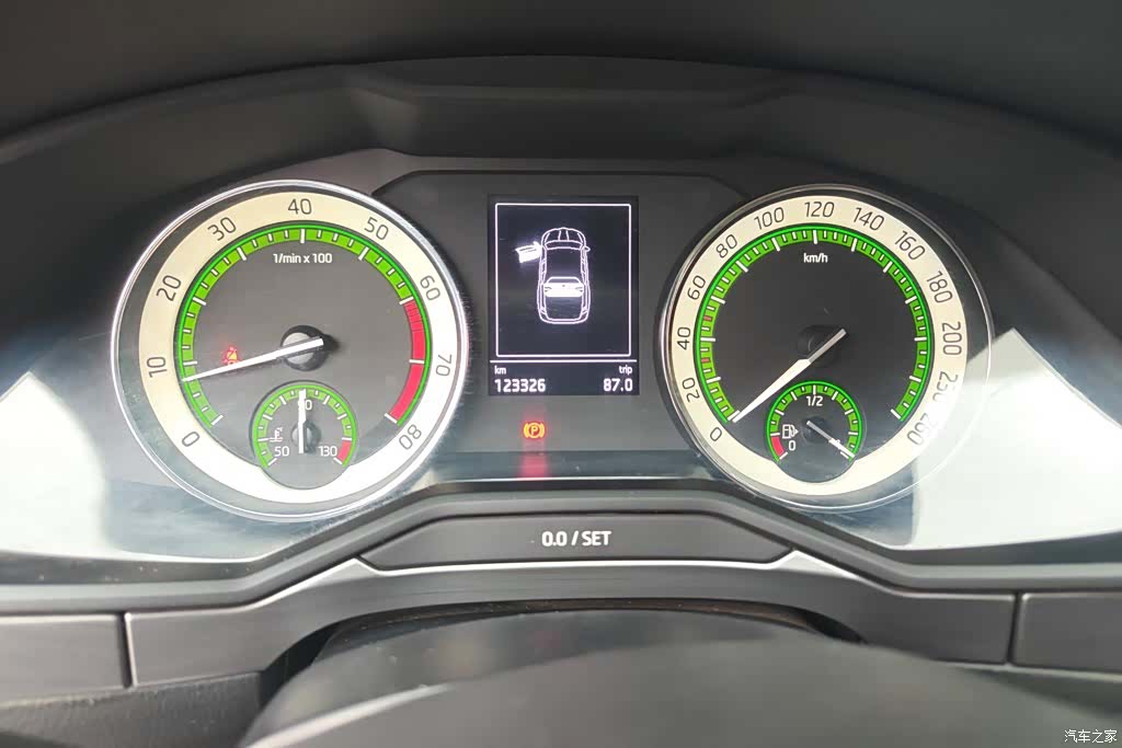 Skoda Superb, 2018 14