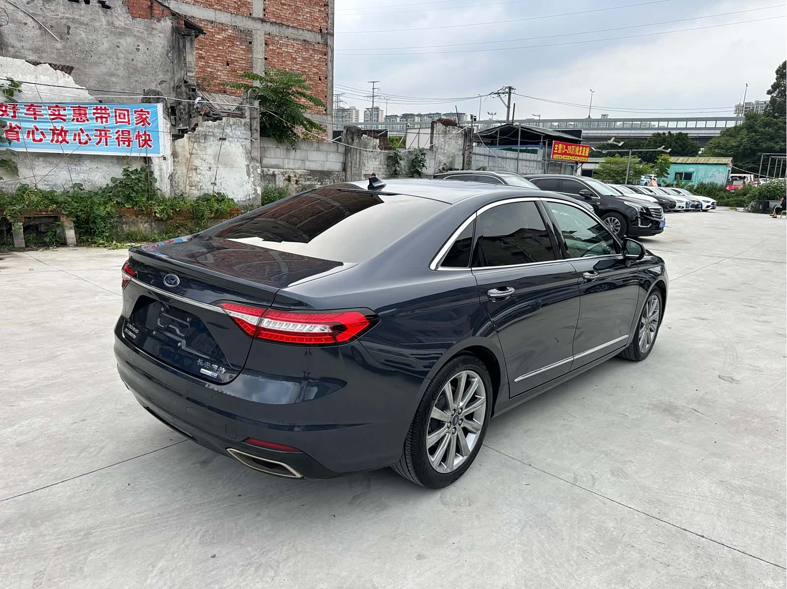 Ford Taurus, 2021 все фото