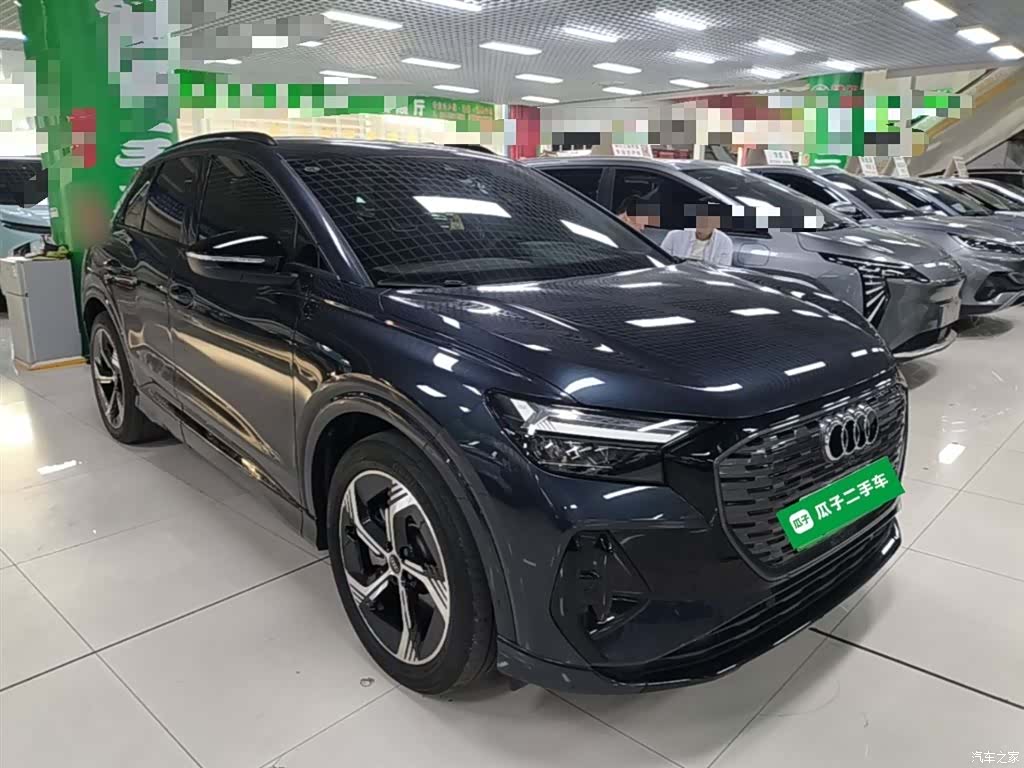 Audi Q4 e-tron, 2023 4