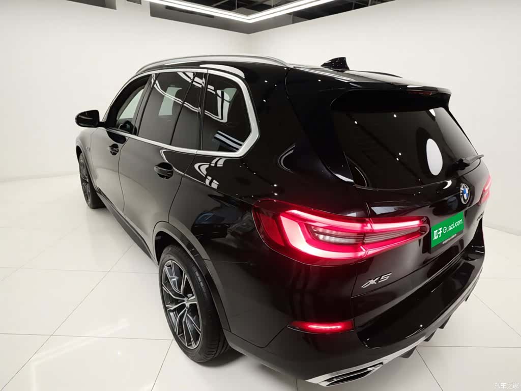 BMW X5, 2020 все фото