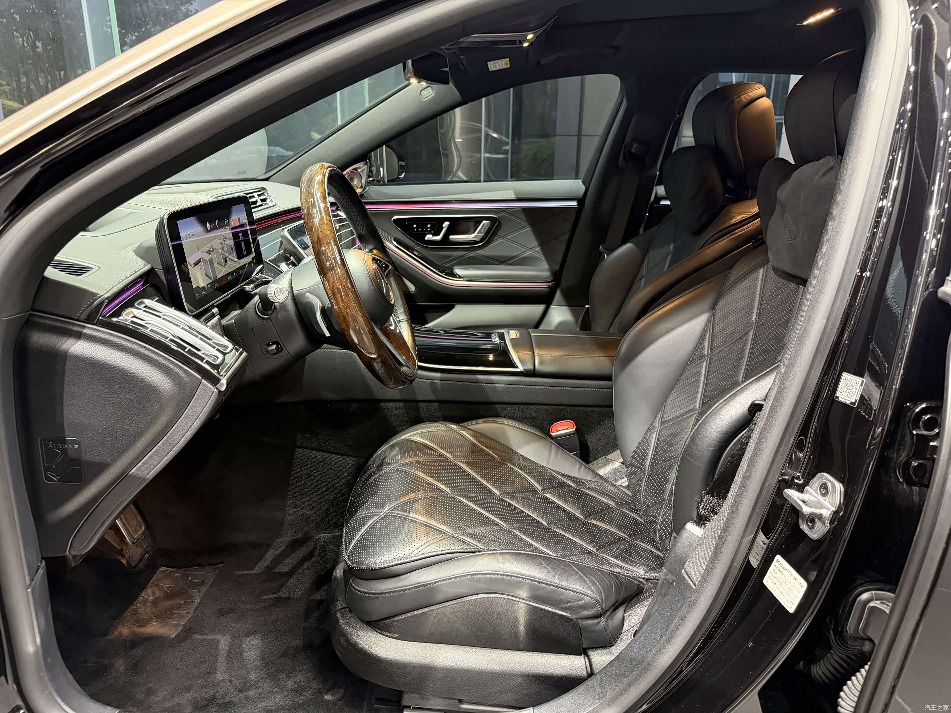 Maybach S-Class, 2021 все фото