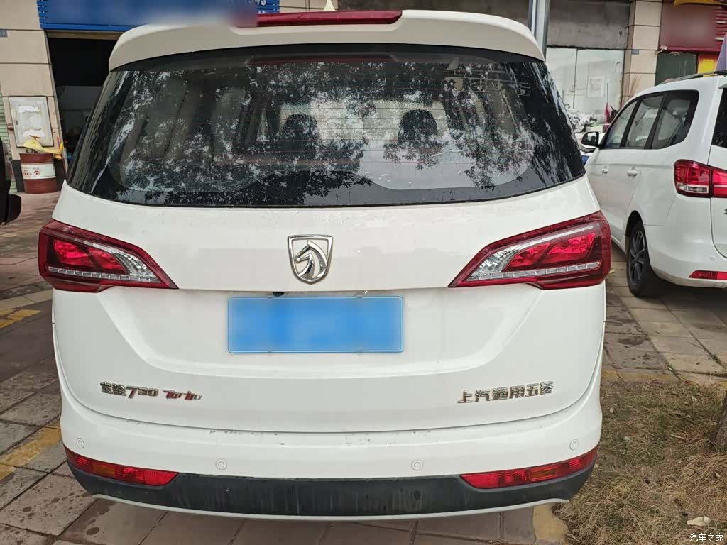 Wuling 730, 2019 4