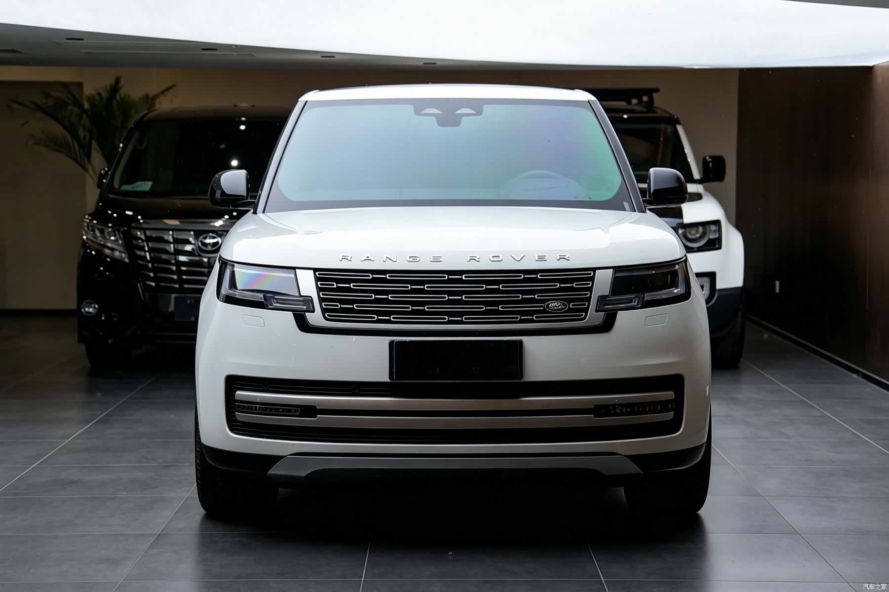 Land Rover Range Rover, 2024 9