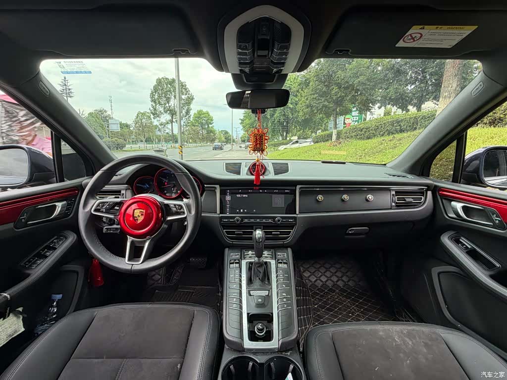 Porsche Macan, 2022 13