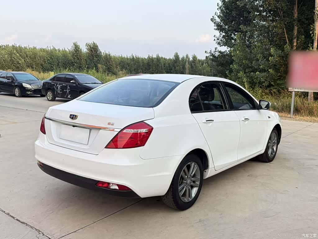 Geely Emgrand, 2017 12
