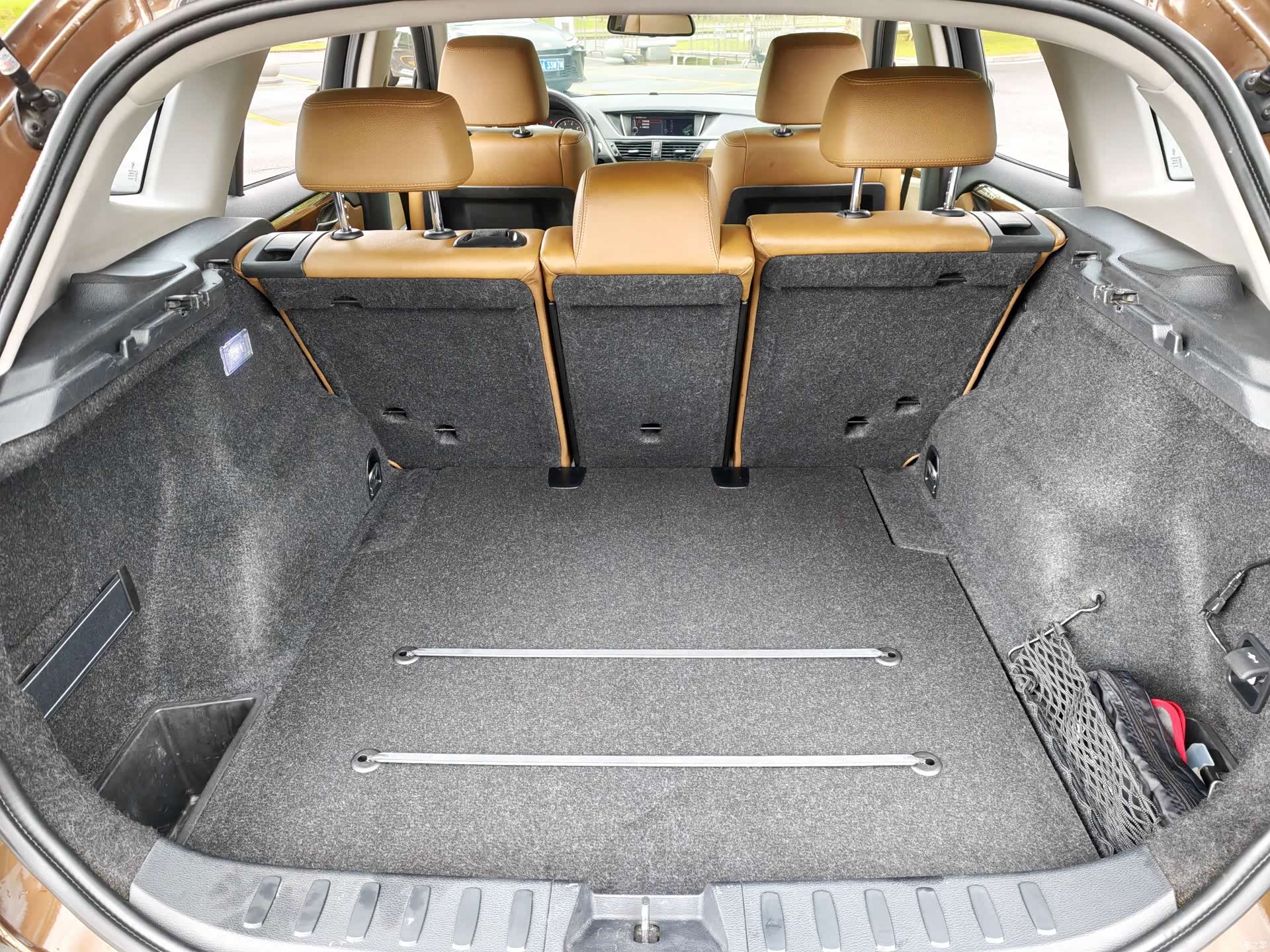 BMW X1, 2012 10