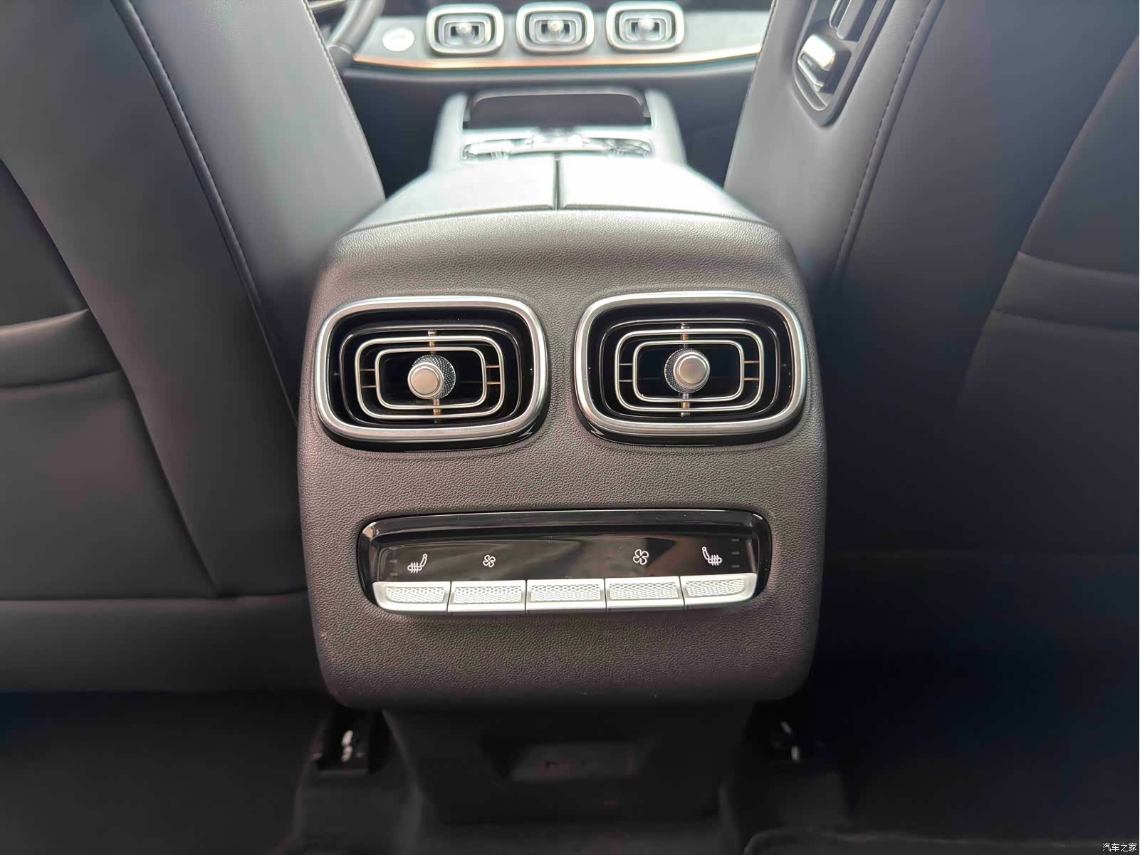 Chery Tiggo 9, 2023 30